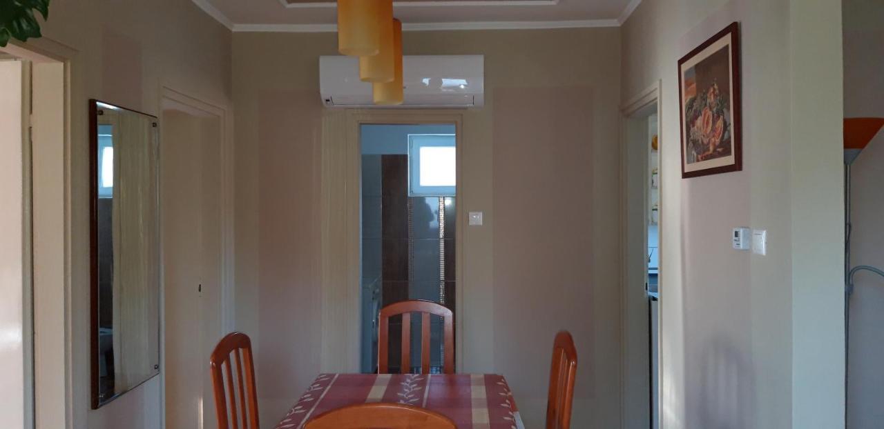 Ildi Apartman Gyenesdias Bagian luar foto